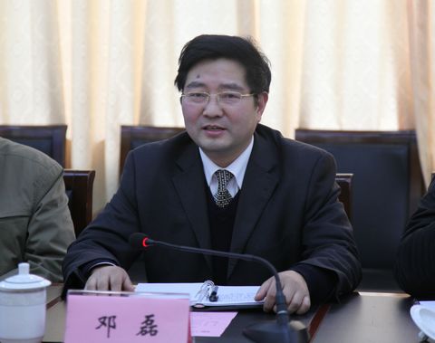 湖北民族学院邓磊副校长一行莅临我校考察