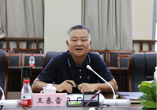 花溪大学城党工委书记王春雷表示,这几年来,贵州民族大学新校区从一无