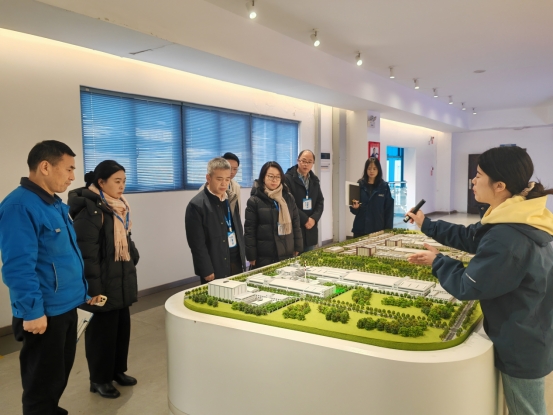 龚维率队赴贵州轮胎股份有限公司调研