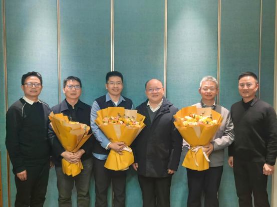 吴一文在京看望慰问北大学科组团帮扶专家