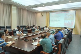 校党委委员、副校长任达森作省第十三次党代会精神宣讲报告