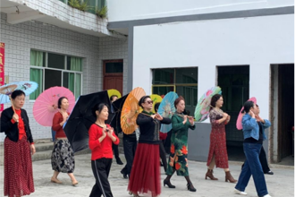 这个重阳节 “夕阳无限好” 贵州民族大学组织老同志开展丰富活动