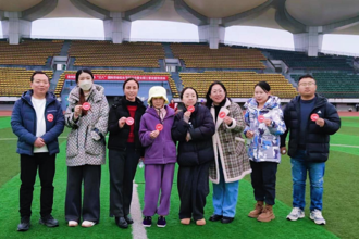 “情系女教职工   法在你身边”贵州民族大学举办2025年“三八”国际劳动妇女节健步走暨女教职工普法宣传活动