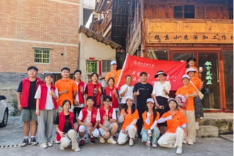 贵州民族大学组团式帮扶第三组赴报京乡贵洒村开展对口帮扶和走访慰问工作
