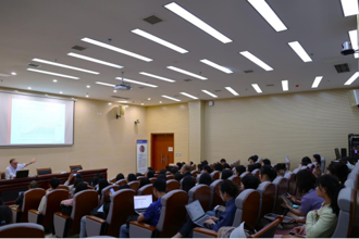 美国斯坦福大学Andrew Walder（魏昂德）教授来我校举办学术讲座