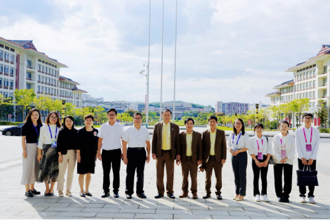 越南岘港师范大学校长一行来访我校