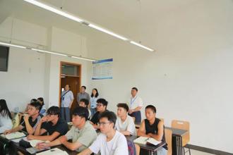 我校开展秋季学期教学检查工作