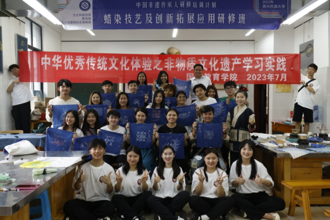 我校留学生沉浸式体验“非遗” 感受中华传统文化魅力