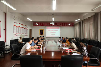 吴一文到物理与机电工程学院走访调研