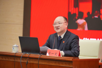 青衿染墨承师志 教坛传薪续华章︱吴一文开讲“民大记忆·校长讲校史”解码校史中的红色基因