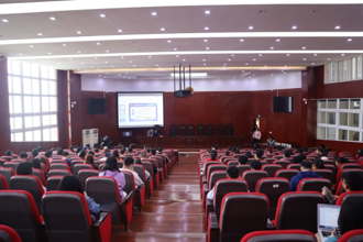 法学院举办《习近平法治思想学习纲要》专题宣讲会