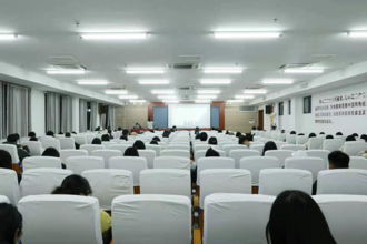 握稳时代接力棒 勇做青春追梦人 学习宣传贯彻党的十九届六中全会精神 民大青年宣讲队在行动