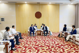 日本西九州大学来贵州民族大学交流访问