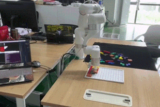 我校物理与机电工程学院学子在第五届​中国高校智能机器人创意大赛中获佳绩
