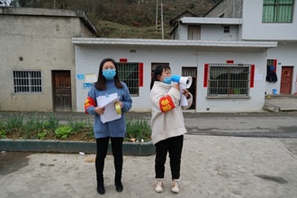 【媒体民大】《天眼新闻》；上阵“父女兵” 并肩战“疫”情