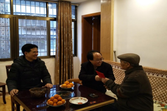 统战之家 温暖你我他——校党委统战部走访慰问党外人士代表
