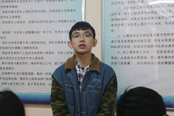 说明: b95a569c82042a7d5234f36a87cd0ebb