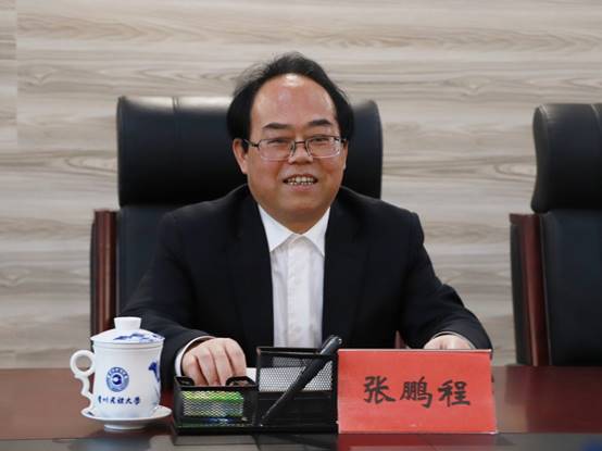 说明: C:\Users\陈嘉婧\Desktop\B41AE985B9196A1606873F626BC34993.jpg