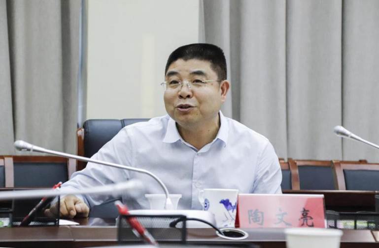 陶文亮校长 (2)