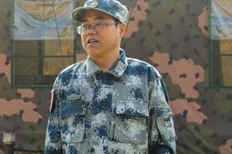 校党委副书记张鹏程率队深入云漫湖实训基地看望慰问我校2019级入伍新兵暨巡视军训工作