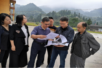 副校长胡忠良率党建扶贫第七工作组赴镇远县金堡镇冽洞村开展帮扶工作