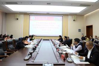 我校党委召开传达贯彻落实党的十九届四中全会精神（扩大）会议