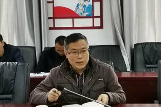 我校召开本科一流课程部署暨2019-2020学年秋季学期中期教学检查反馈会
