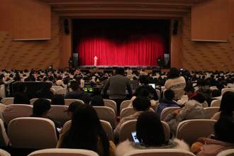 我校音乐舞蹈学院爵士大乐队迎新专场音乐会举行